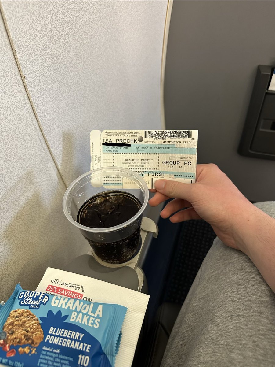 paulye1997's tweet photo. In places you’ve never heard of drinking things you can’t pronounce #expand https://t.co/mNhroW6nVp
