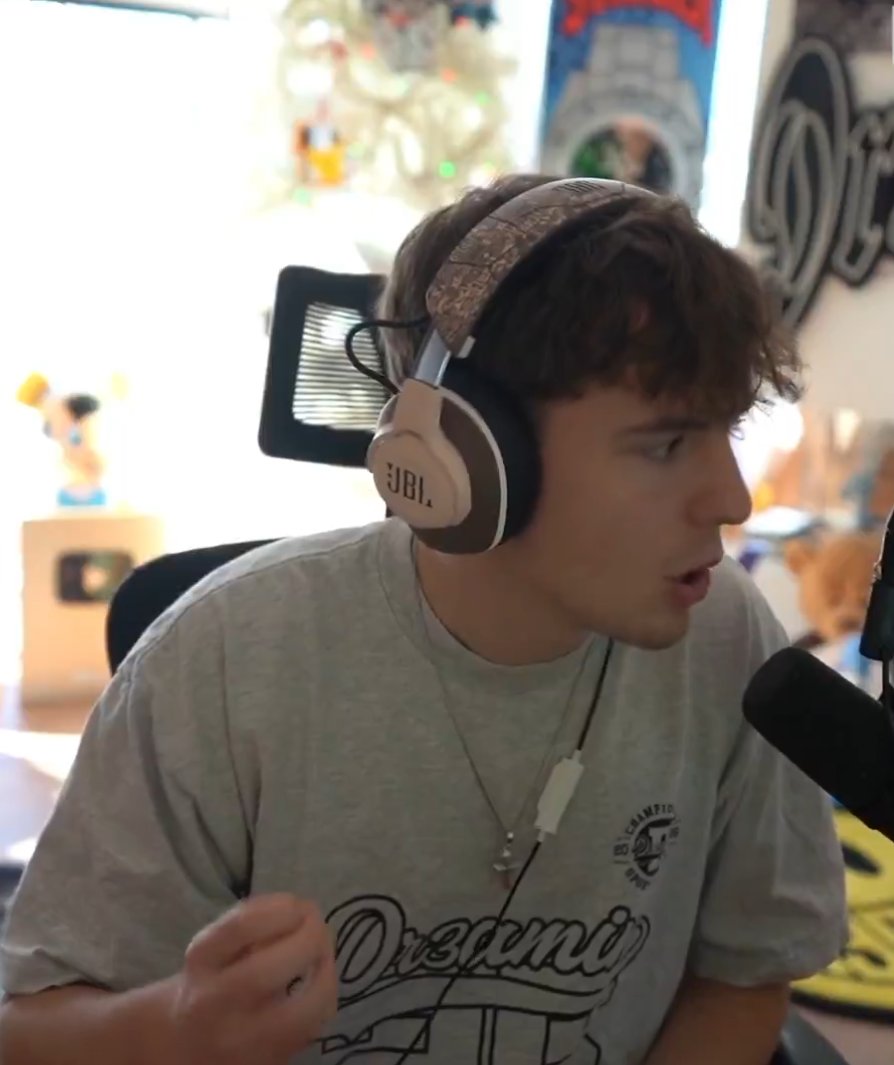 Clix Updates tweet media