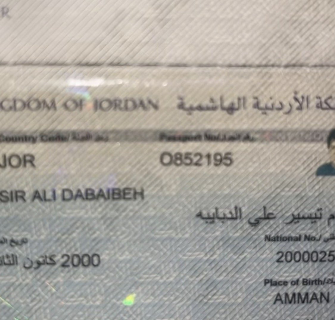 Burnergocb's tweet photo. ما ادري ليه الفلسطينيين يكذبون في كل شيء حتى كذبة سهل كشفها، اسلام نشر اسمه وكيف مكتوب بالانجليزي بالهوية Dabaibeh و ماعنده اخوات وما يقرب لهذي البنت الفلسطيزي يكذب بكل شيء https://t.co/ZFVjHXgpL3