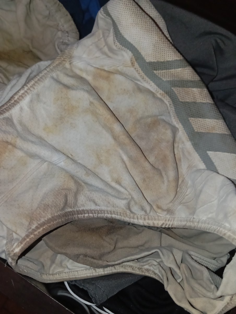 🐽 lEK fedido 🦨 tweet media