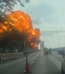 Large fuel tank explosion below the Bridge of the Americas at the Panama Canal