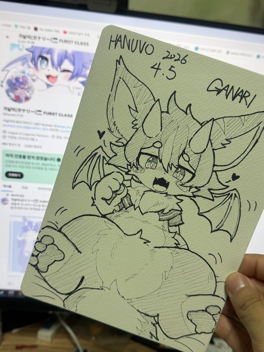 Ganari_Archive's tweet photo. 보고만 있을꺼야?

見てるだけ？ https://t.co/TRT5AsjROe