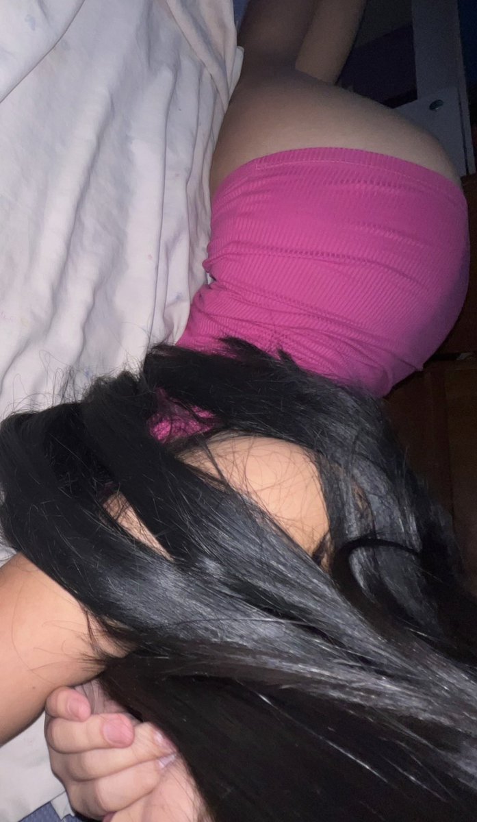 Valen 🧚 tweet media