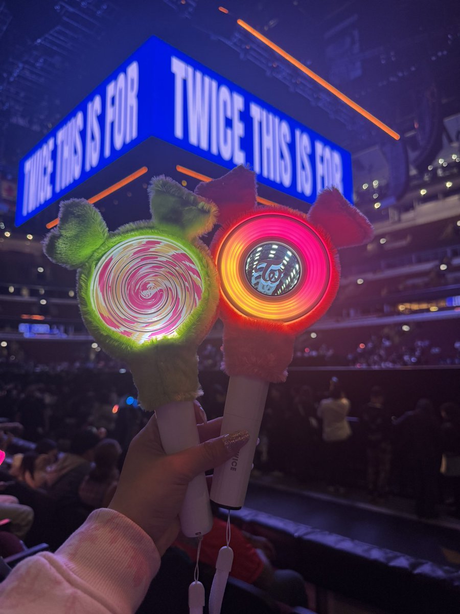 maya 💎| friendly neighborhood unnie #13 shawol tweet media