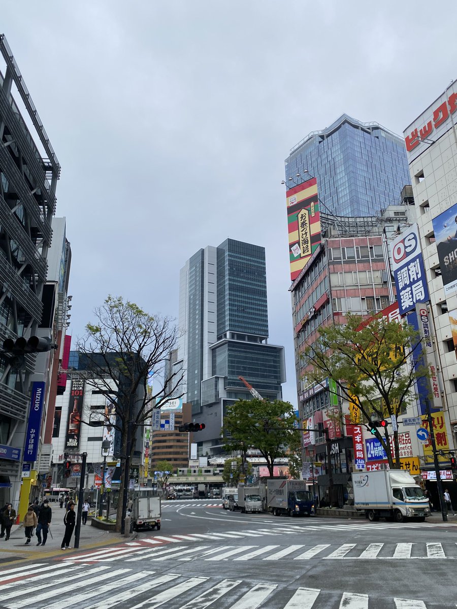 ローランぺりお tweet media