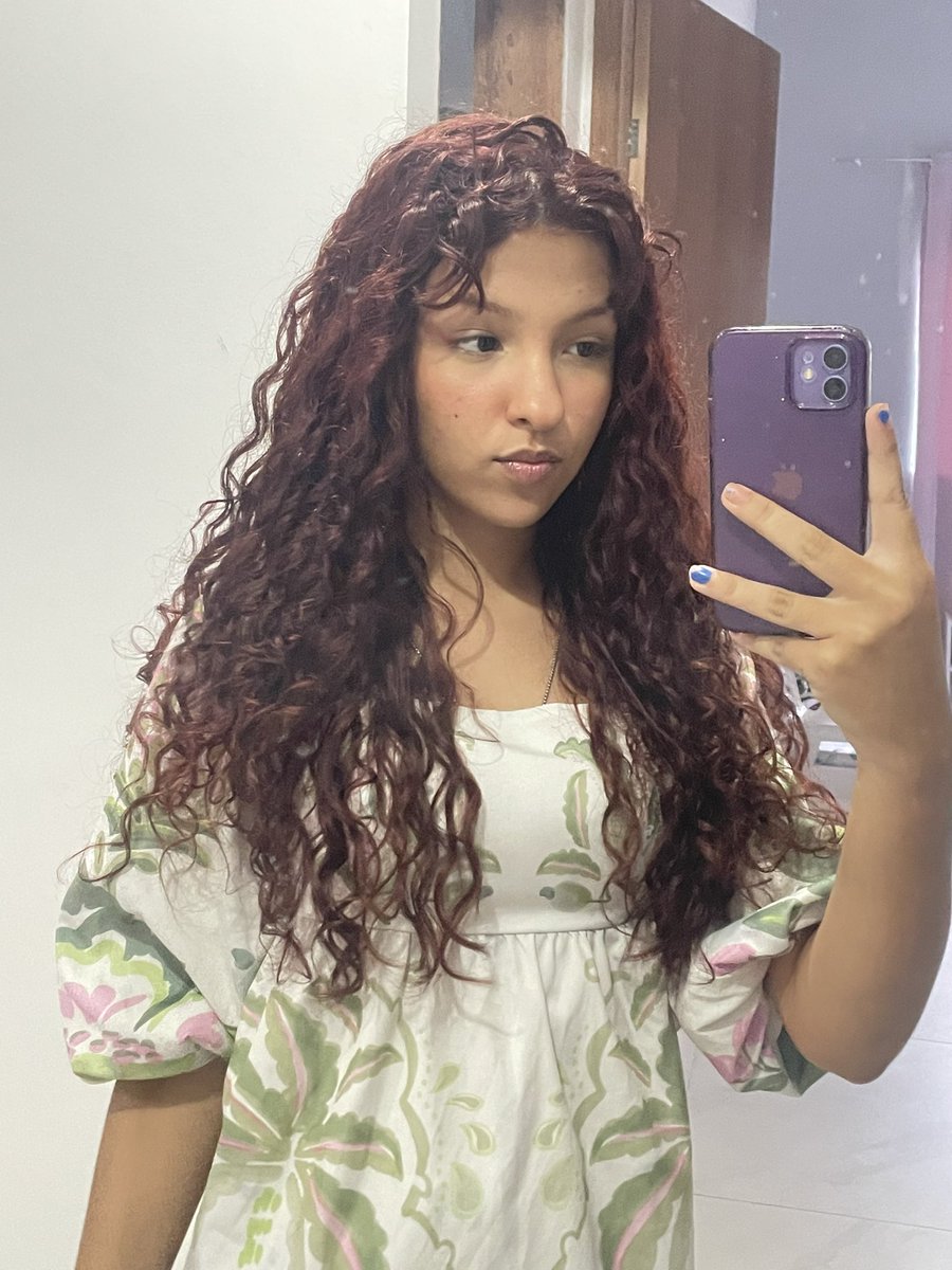 não é a grazy tweet media