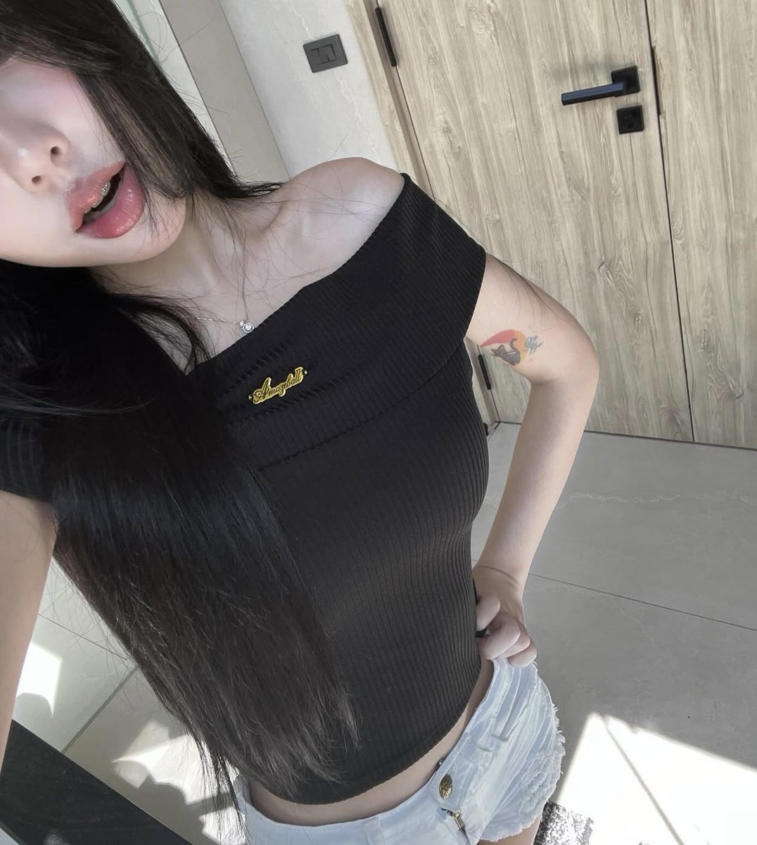 Jennie tweet media