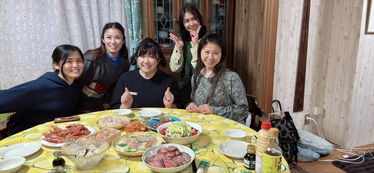 神代知衣 tweet media