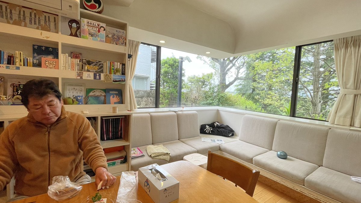 赤井英和の嫁　佳子 tweet media