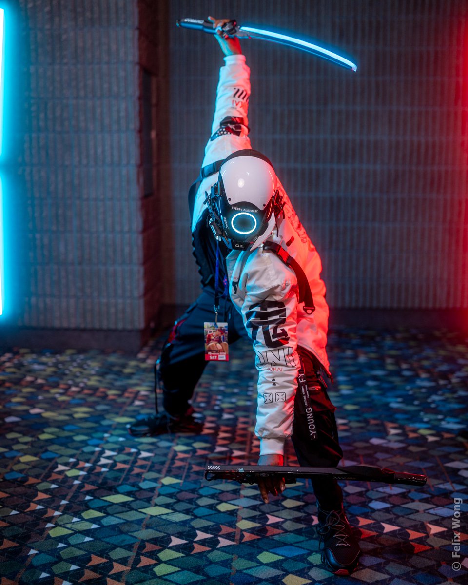 Olightswordxxx tweet media