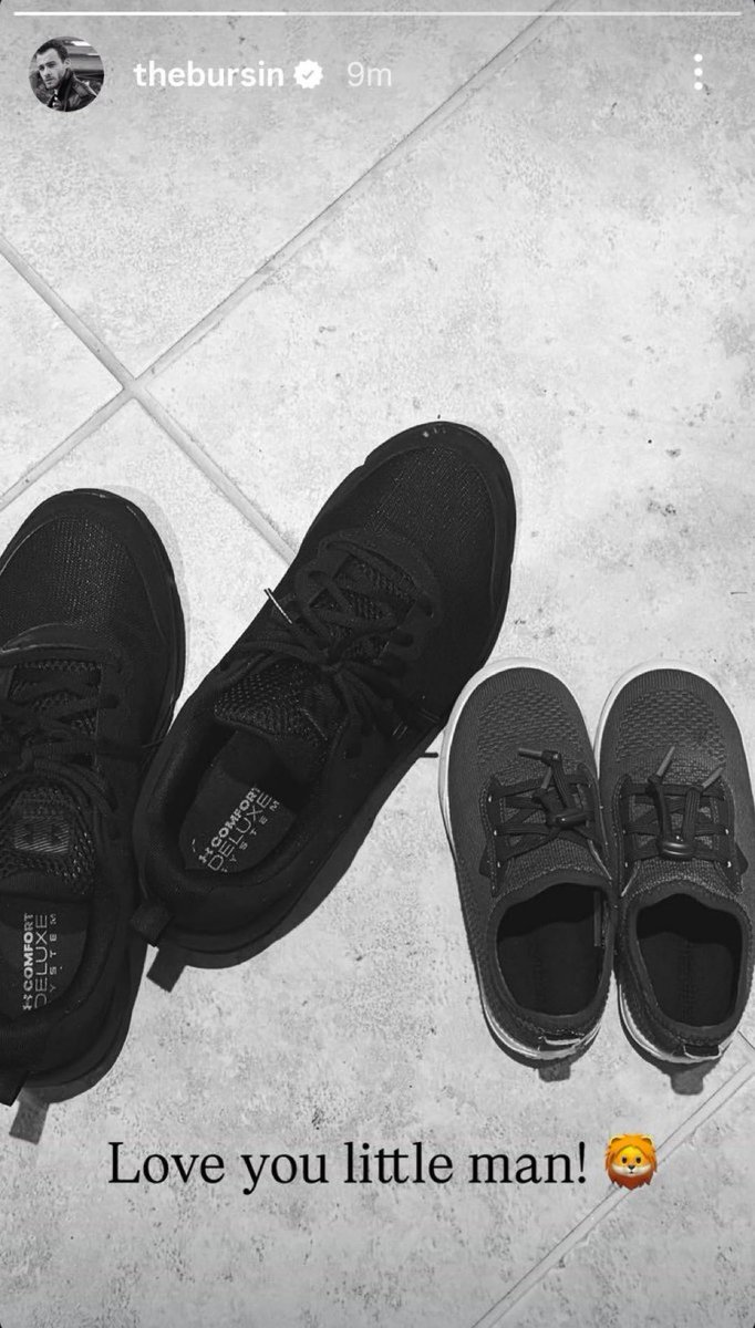 Mientras tanto Kerem está pasando tiempo tranquilamente con su hermana en Texas.
 
* Kerem en IG nos muestra sus zapatillas junto a las de su sobrino Theo.
 #KeremBürsin
