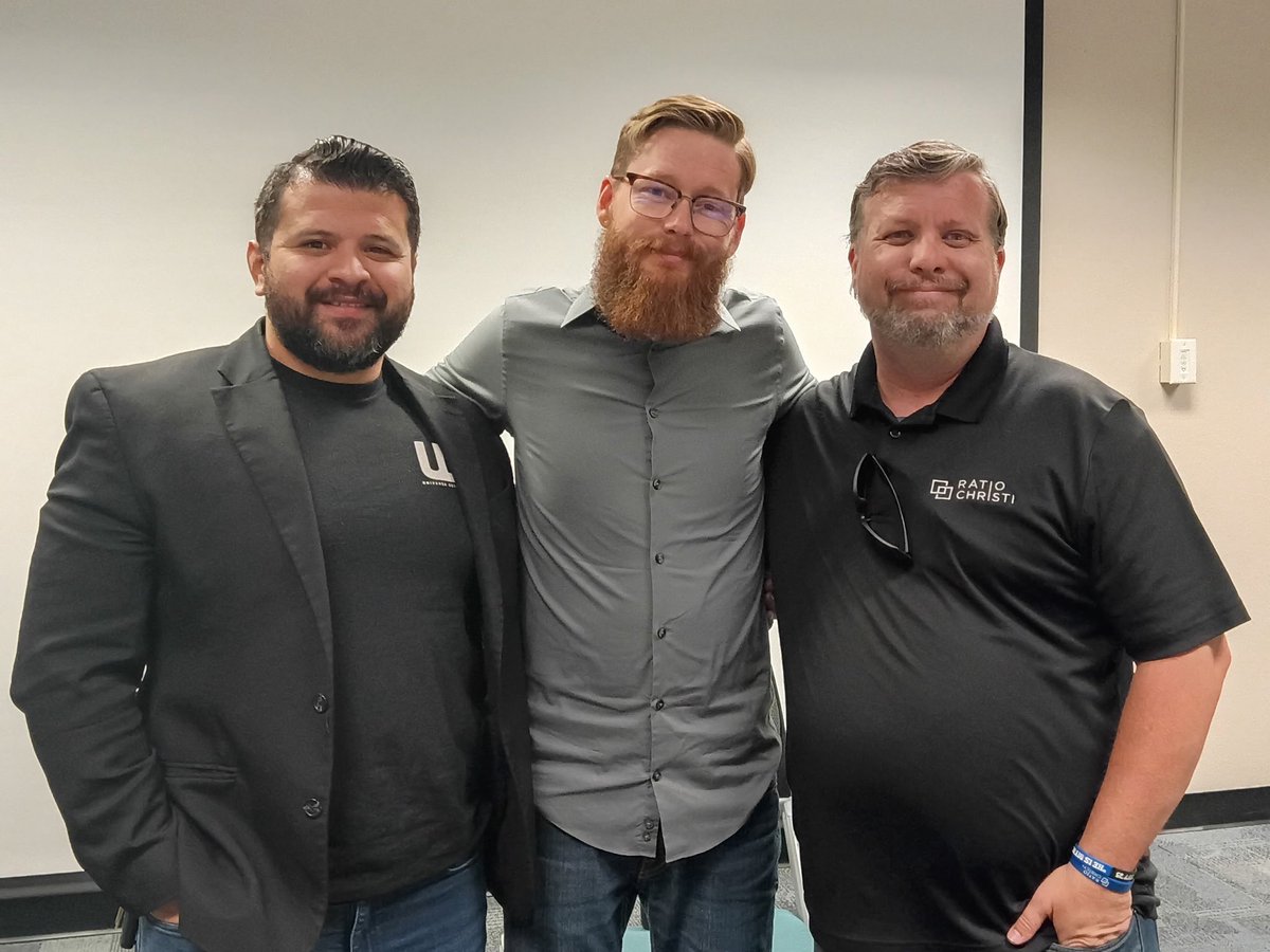 Eric Hernandez tweet media