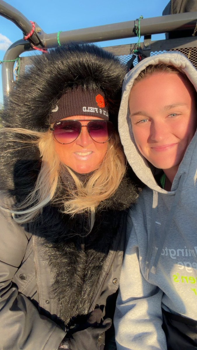 wcstrainer's tweet photo. Love supporting Hurricane spring sports with Emma! ⁦@BeaconOrtho⁩ ⁦@DrayerPT⁩ @wilmingtoncoll https://t.co/LQT61MD5VO