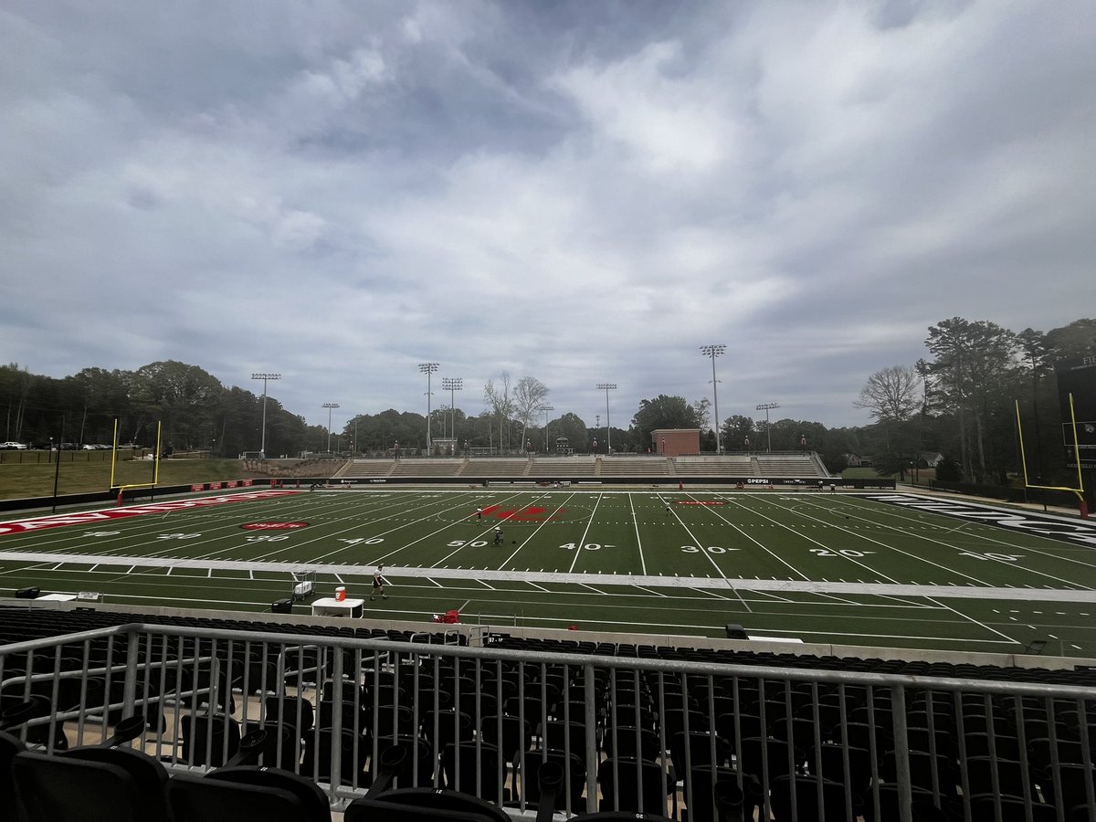 only___nate's tweet photo. Thank you to @CoachQSuber for the spring invite. Can’t wait to be back for the spring game!!

@coachmorrisDHS @OLCoachLanc @coachfarmer71 https://t.co/ZsDmJYOHri