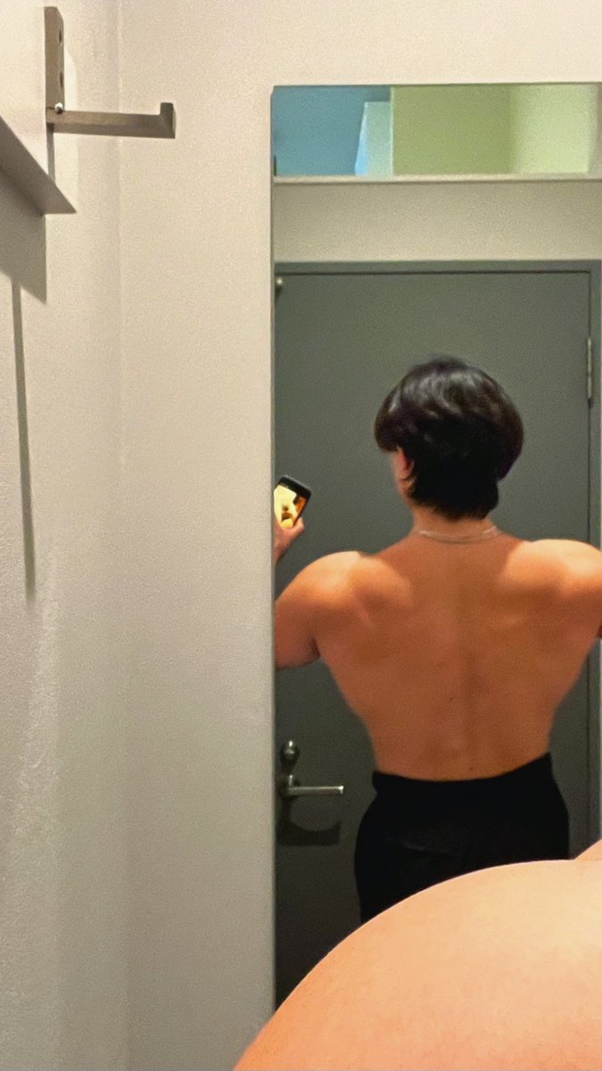 駅員の筋トレ日記 tweet media