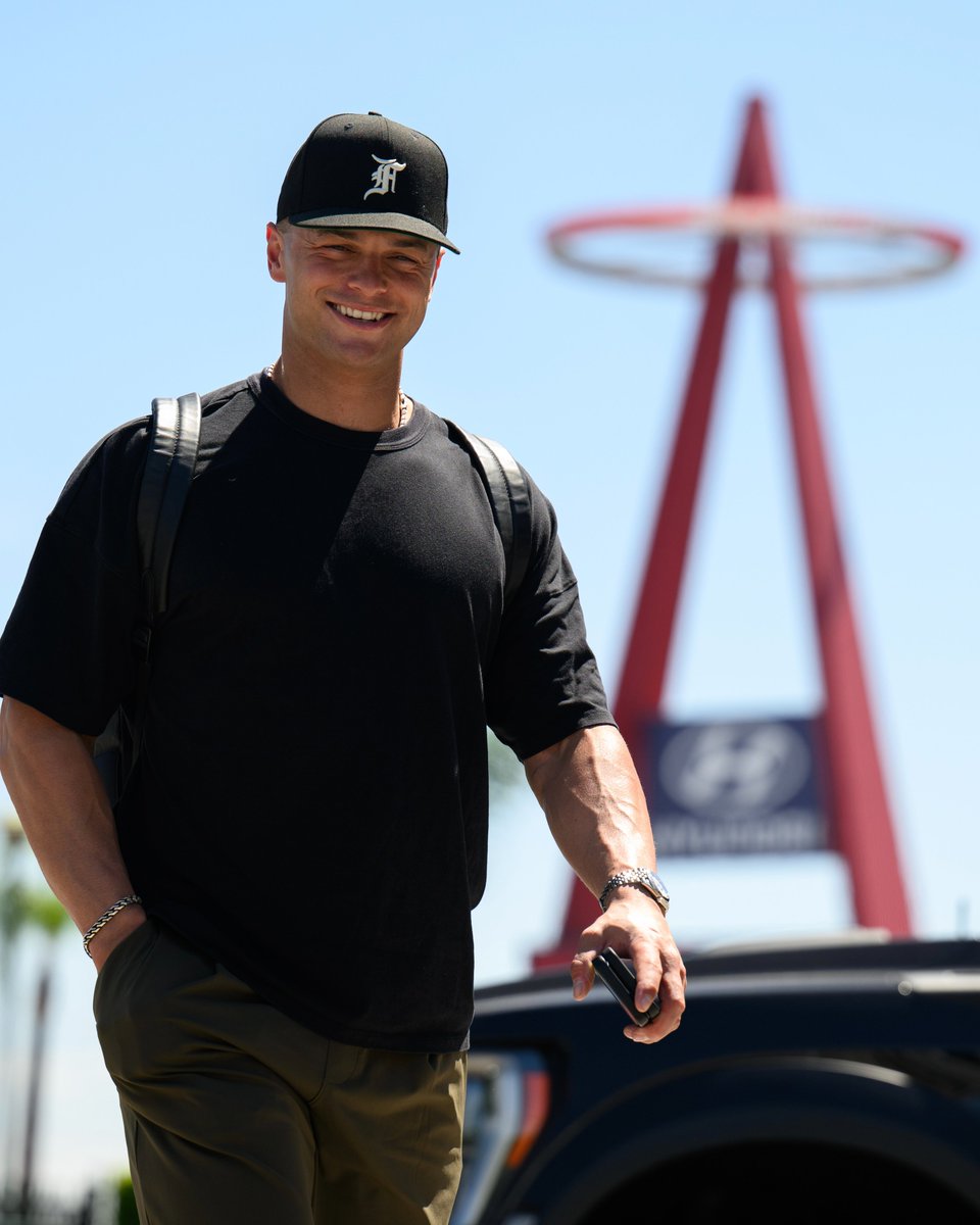 Los Angeles Angels tweet media