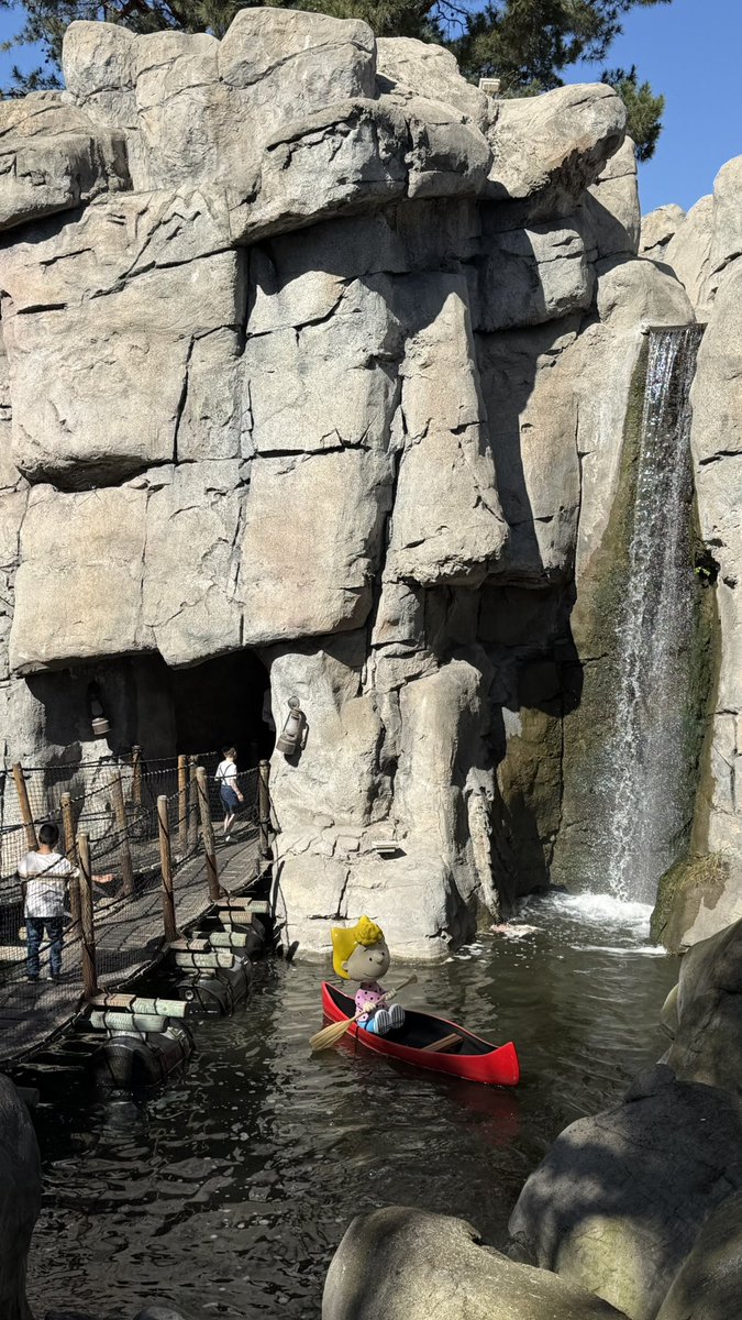 ParksAndCons's tweet image. We’re stopping in at @knotts, where Sally has entered the Camp Snoopy waters since our last visit #BoysenberryFestival