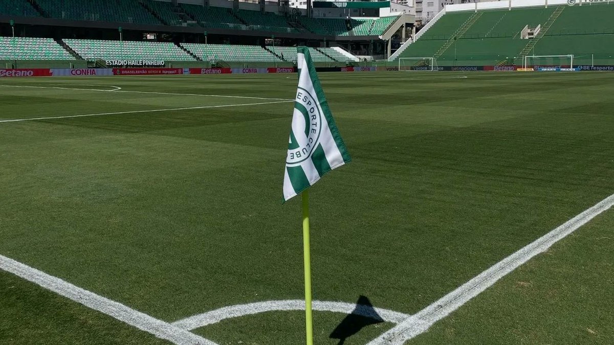 ExtraNewsGoias's tweet photo. Goiás x Criciúma: onde assistir ao vivo, horário, escalações e arbitragem da Série B https://t.co/gB8XEUObhz https://t.co/EecH7S0obp
