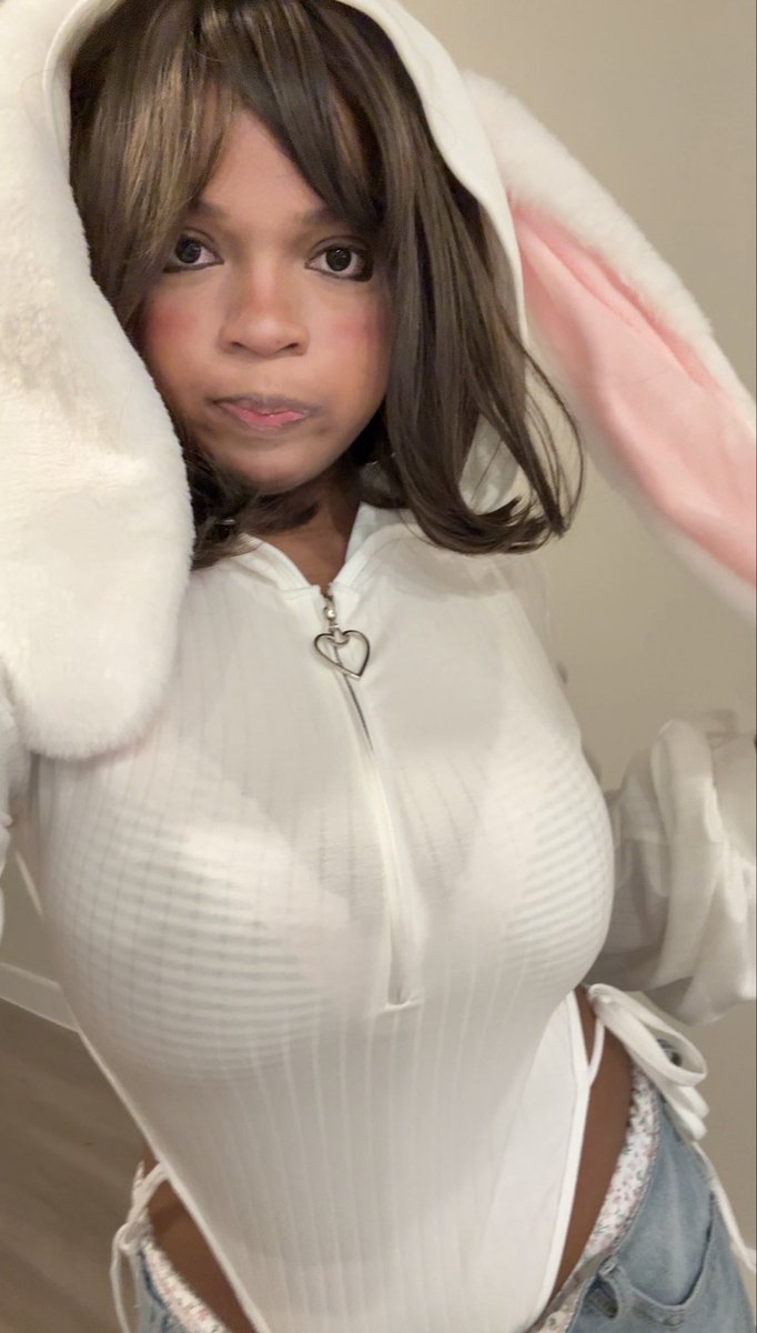 Jasminee tweet media