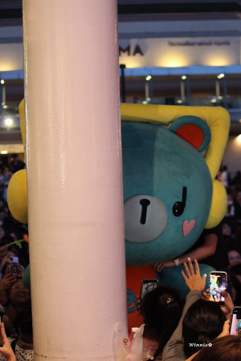 ¯\_(ツ)_/¯ tweet media