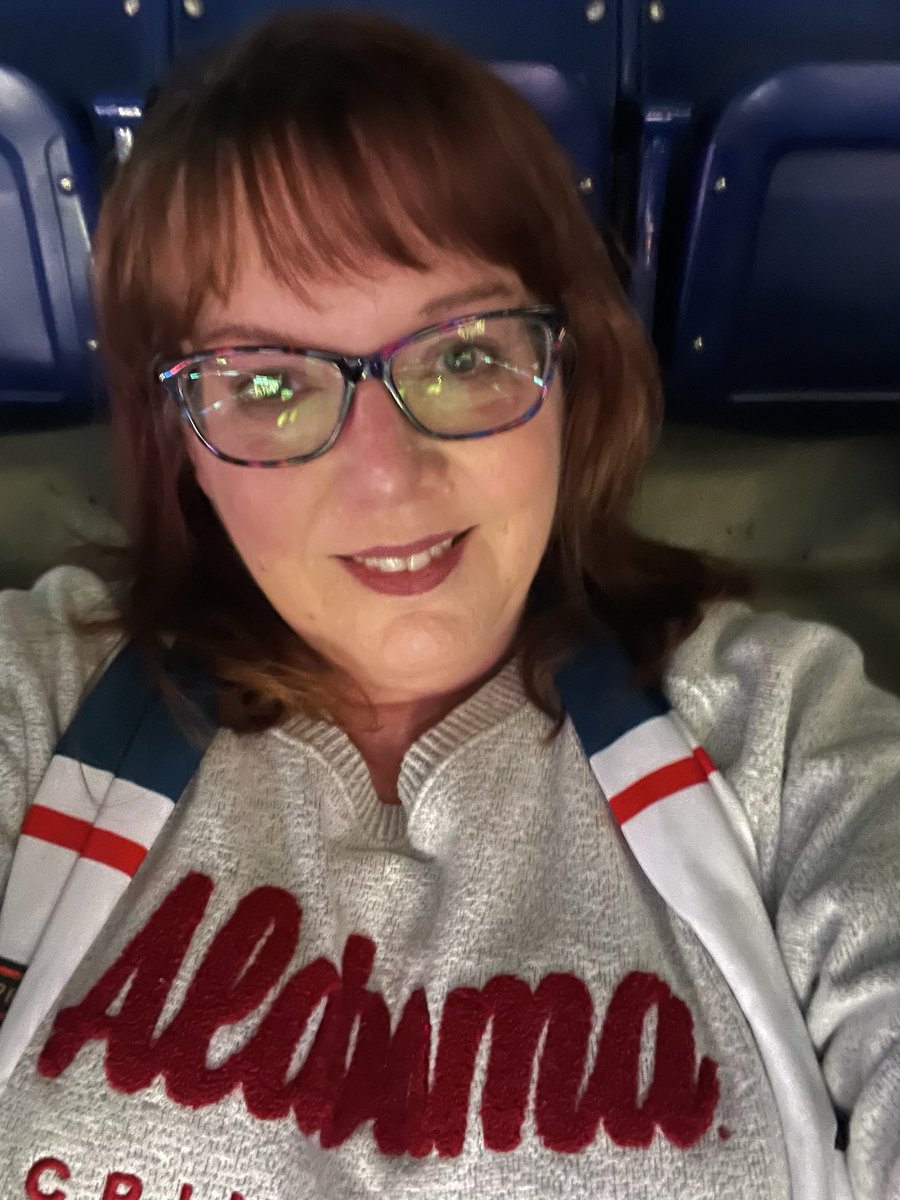 dana4bama tweet media