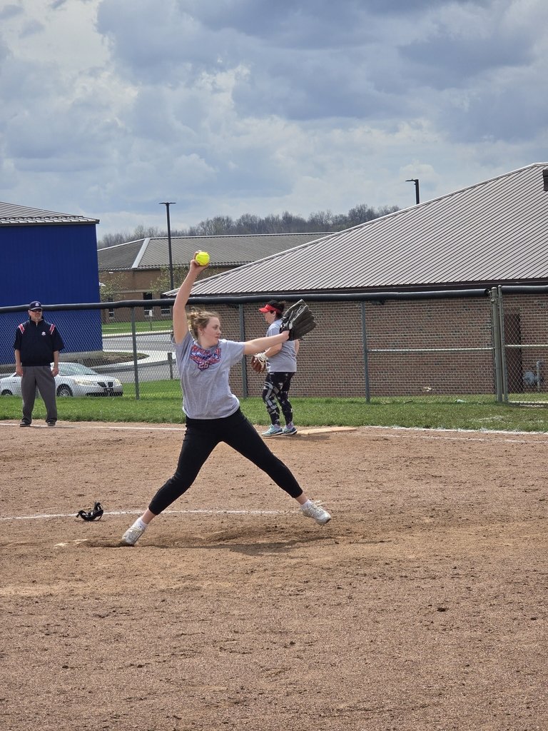 Riverside Local Schools tweet media