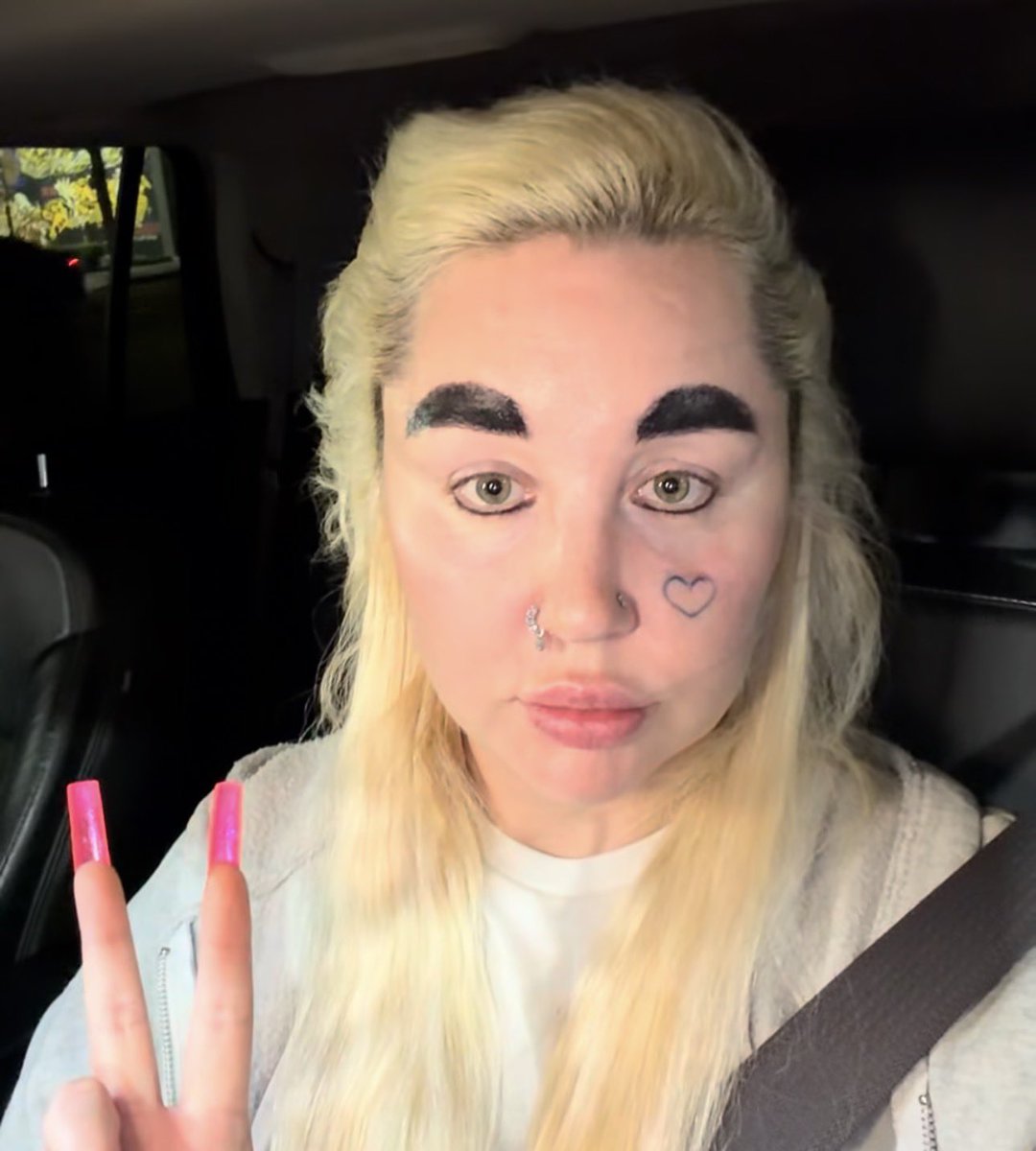 Pop Base tweet media