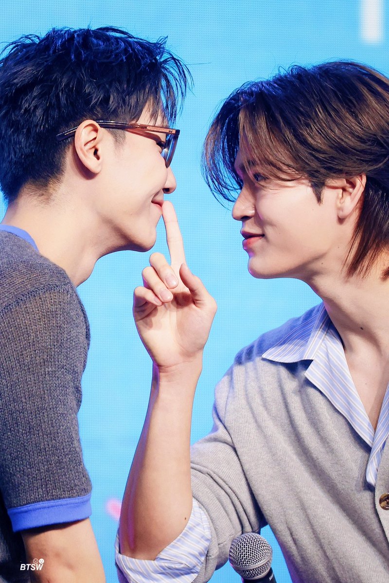 𝘽𝙏𝙎𝙒 tweet media