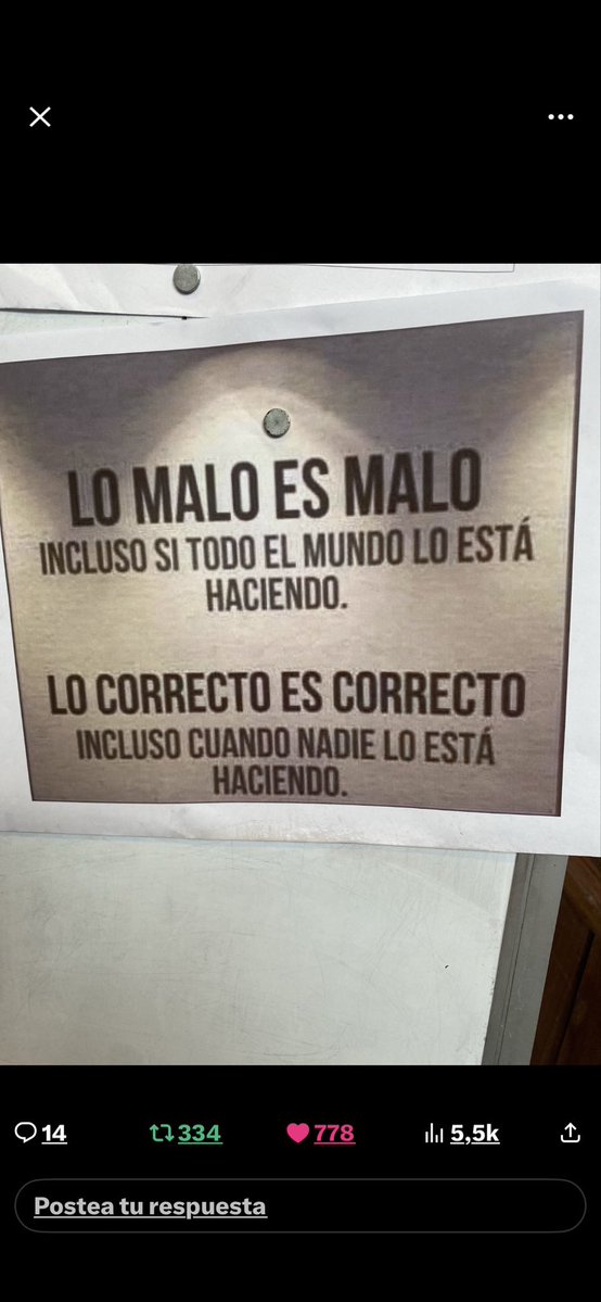 Claudia 💛 tweet media