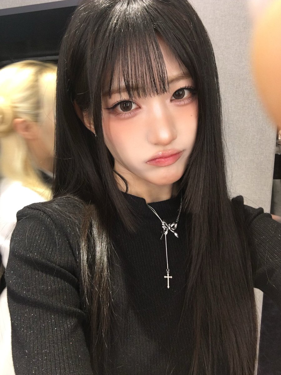 서준휘 얼굴 tweet media