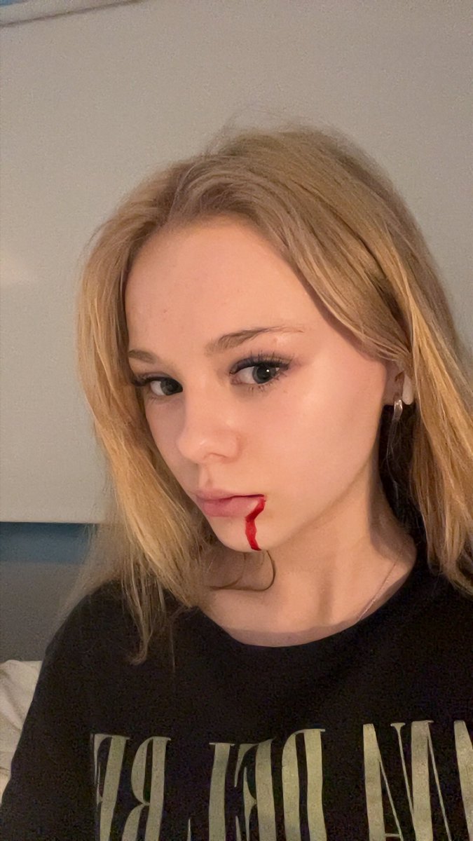 𝓈𝓉ℯ𝓁𝓁𝒶 ♫ ੈ✩‧₊˚ tweet media