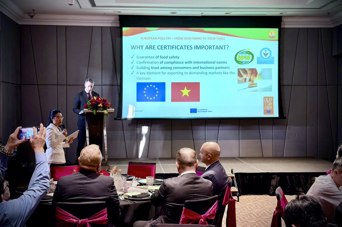 pharasimowicz's tweet photo. THE NATIONAL POULTRY COUNCIL – CHAMBER OF COMMERCE (KRD-IG) OF POLAND
“EUROPEAN POULTRY – FROM OUR FARMS TO YOUR TABLE – PRESS CONFERENCE &amp; GALA DINNER”
📜 🇬🇧 https://t.co/q7zUhwWzeQ
📜 🇻🇳 https://t.co/j0c1mgv4qe
26 March 2026, HCMC, Vietnam https://t.co/0Du2bz85zg
