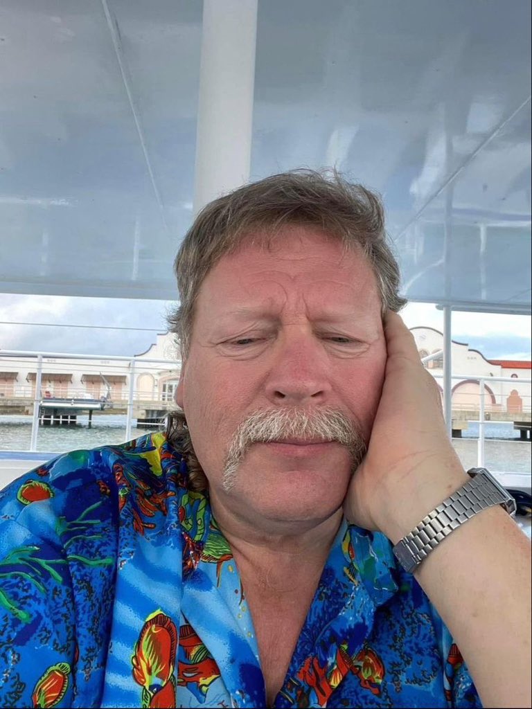 JamesCarter tweet media