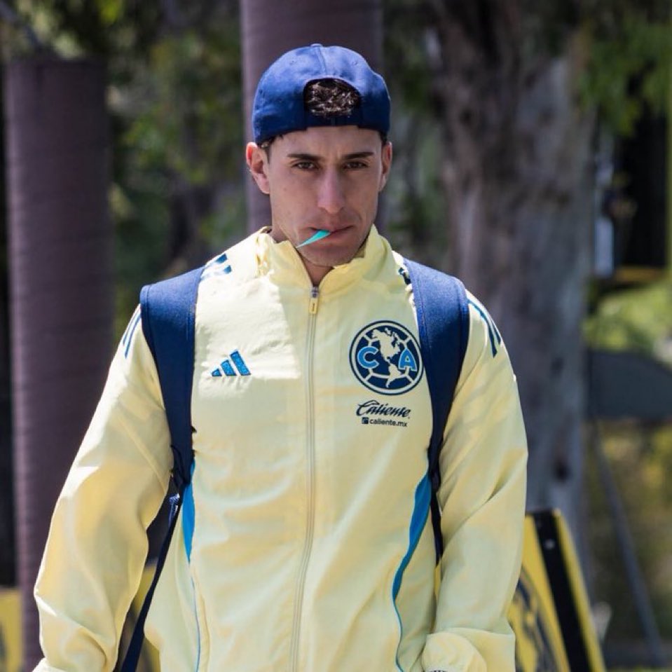 Carlos Rodrigo Hernández. 🥑 tweet media