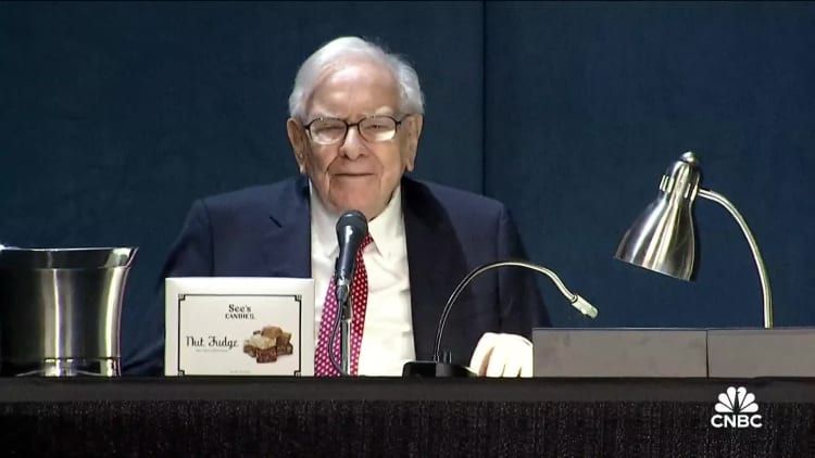 You should go to Warren Buffett's annual meeting in Omaha.

Why?

It's one years worth of networking condensed into 48 hours.

No other event comes close to bringing so many like-minded investors together in one place.

I've been going since 2017 (making me a newbie!) and the