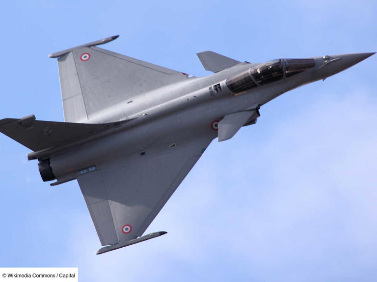 Coup de théâtre : la France financera seule le rafale F5, le futur avion de combat 
((((( Pour cela les militaires pour faire des économies pour du projet seront doté de lance pierres et de fronde ils devront ce démerder pour trouver les pierres pour ce défendre ))))
Idée du KéKé
