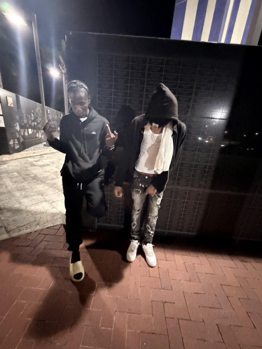 jdskii 🏄🏾‍♂️ tweet media