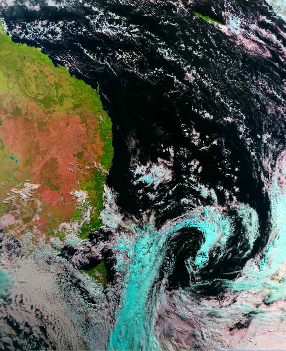 BenSKlerk1's tweet photo. #MetopB (22:11UTC) 8:11am 7 April AEST
#MetopC (22:45UTC) 8:45am
#Satdump, #DiscoveryDIsh, #Airspy R2
#MeteorMN2_3 morning composite
Satdump, #QFH, #Nooelec Noaa, #Airspy mini
#weather #Satellite #Australia #NewZealand https://t.co/xFbrbZGJD5