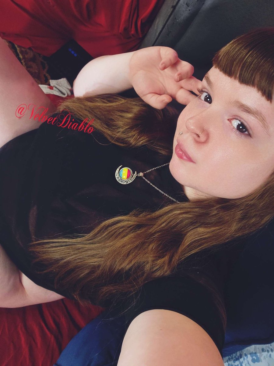 ⎛⎝🔥Vee🔥⎠⎞ tweet media