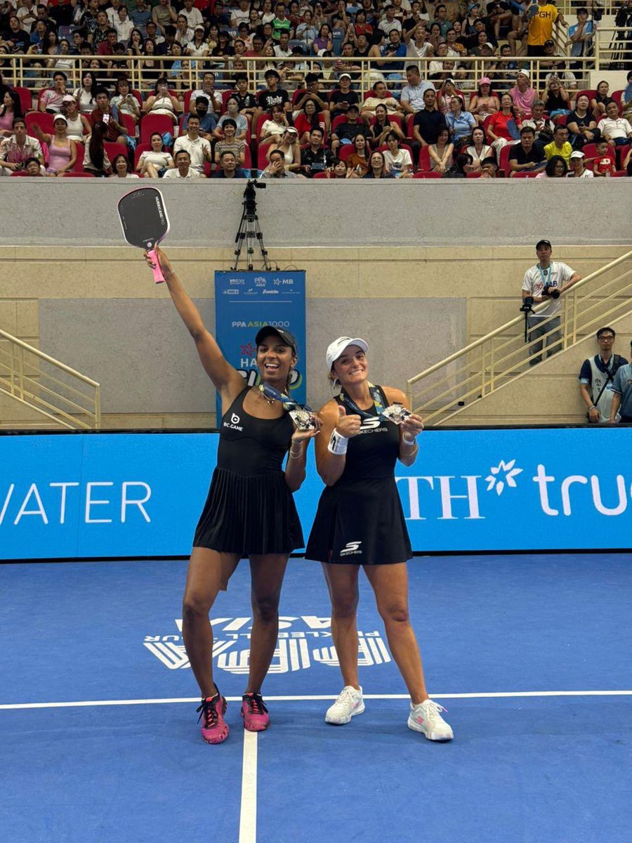 Catherine Parenteau tweet media