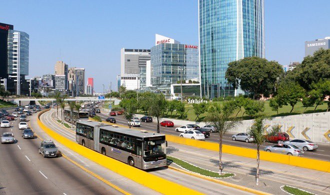 ATU_GobPeru's tweet image. 🚍 Impulso al Metropolitano.
🫱🏼‍🫲🏽 La #ATU firma contrato para su modernización.
Un paso clave hacia un transporte más eficiente y moderno.

🔗 Conoce más: gob.pe/es/n/1375336