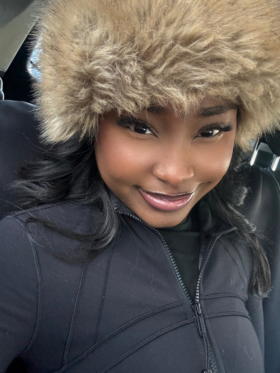 honestly idgaf. tweet media