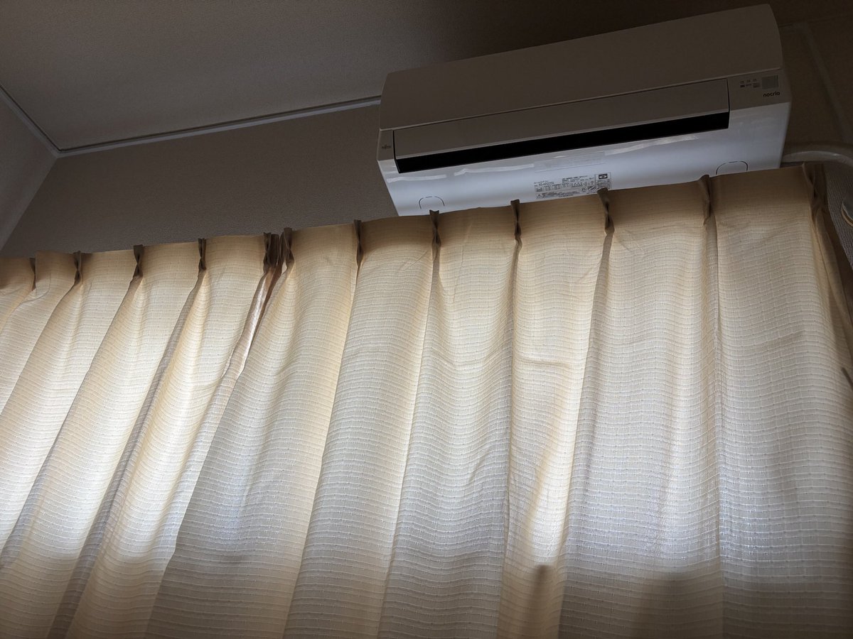 detective tweet media