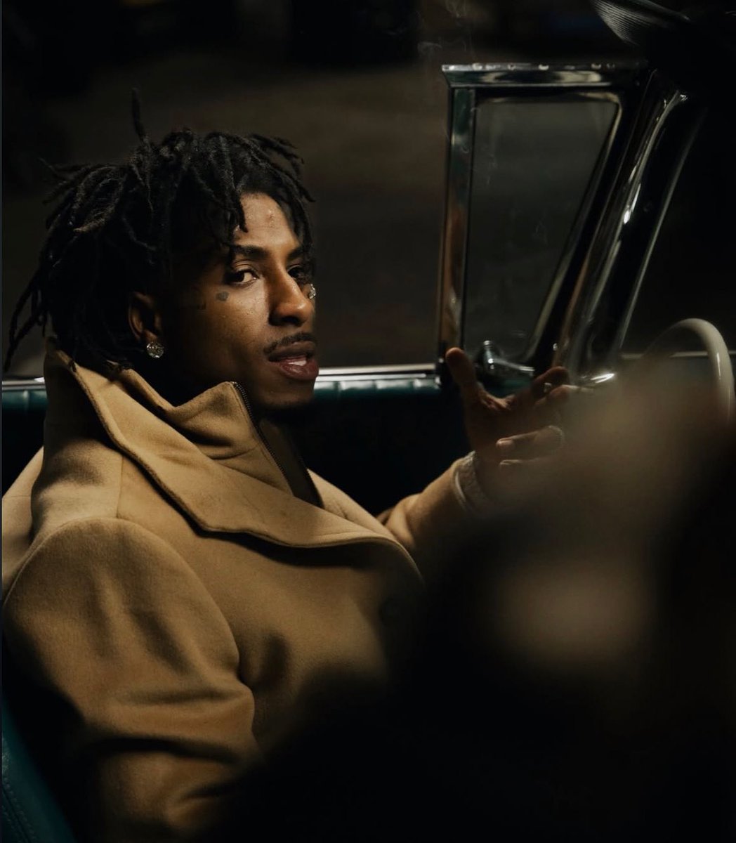 AkzWhoMatter tweet media