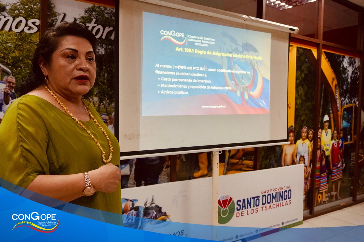 CongopeEcuador's tweet image. Capacitamos al equipo de la Prefectura de Santo Domingo de los Tsáchilas sobre la reforma al COOTAD, impulsando una gestión más eficiente y actualizada Seguimos trabajando junto a los territorios para mejorar la gestión pública 🤝✨
#CONGOPE #COOTAD #Capacitación #GestiónPública