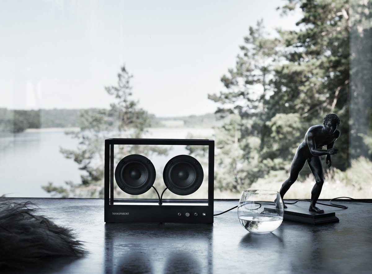 NAVYS_inc's tweet image. 無駄を省いた設計とブラックの質感が、
空間に静かな存在感をもたらします。
＃TRANSPARENT ＃Speaker ＃navys