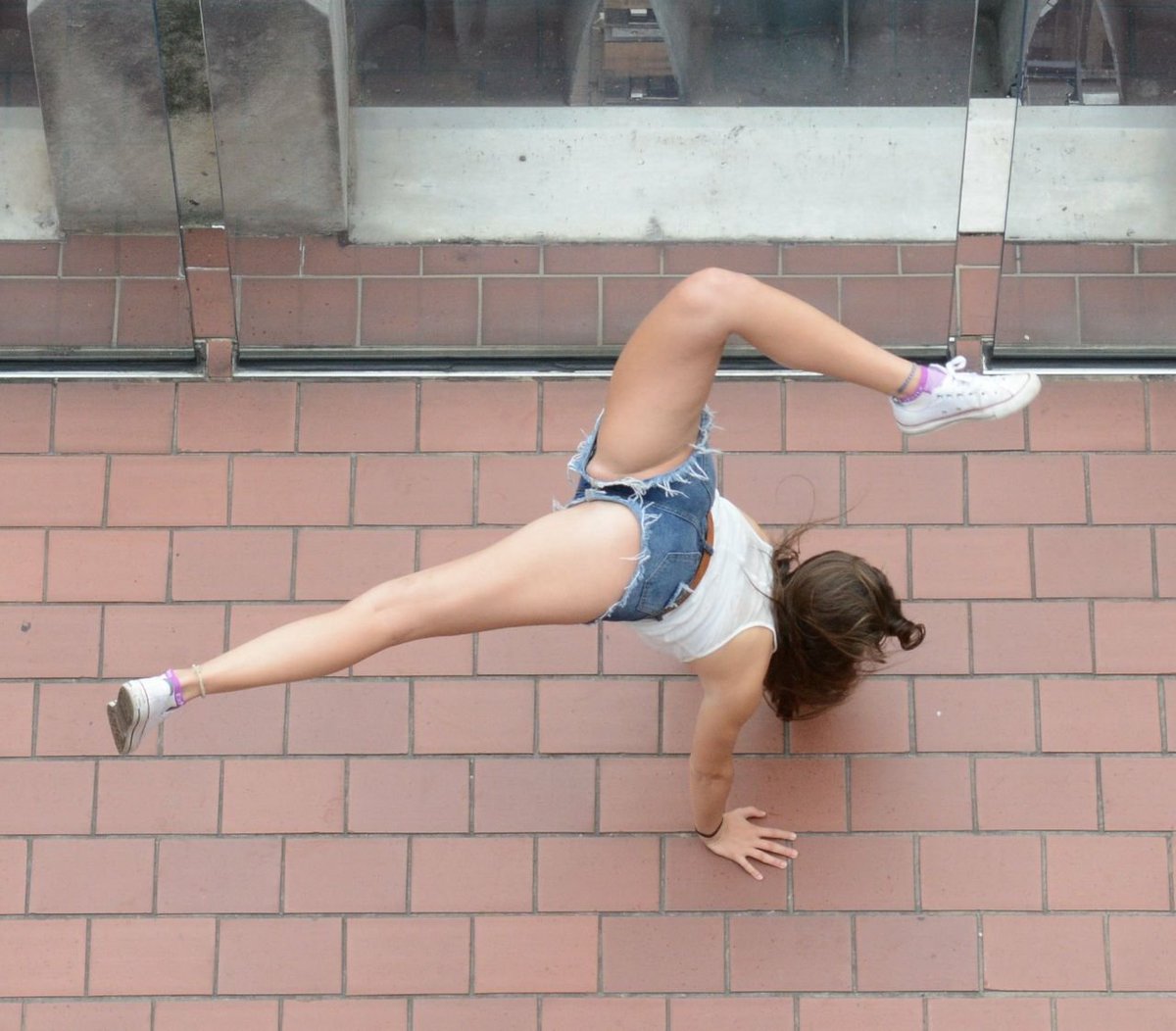 Incómodo Reprogramado tweet media