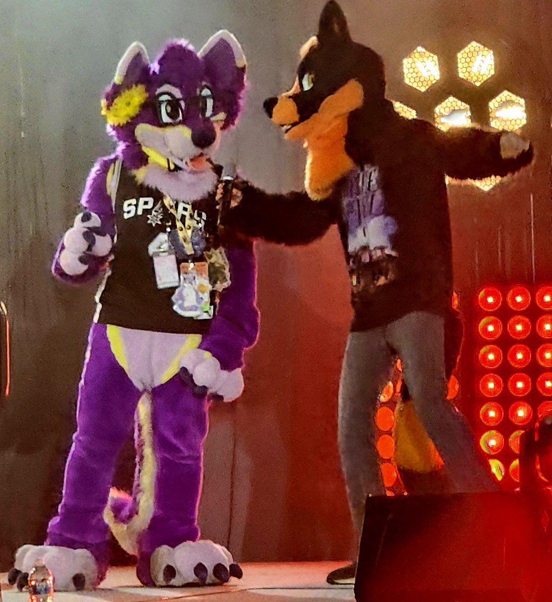 Suka Vulpe tweet media