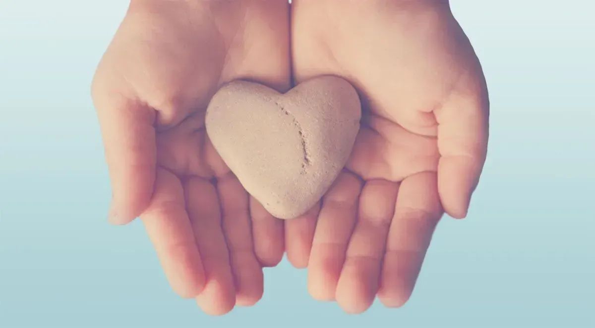 DTNEtiquette's tweet image. The apex of my messages is when they not only resonate with the head, but also the heart...~ #DTN #EQ #Compassion #Empathy #EmotionalIntelligence