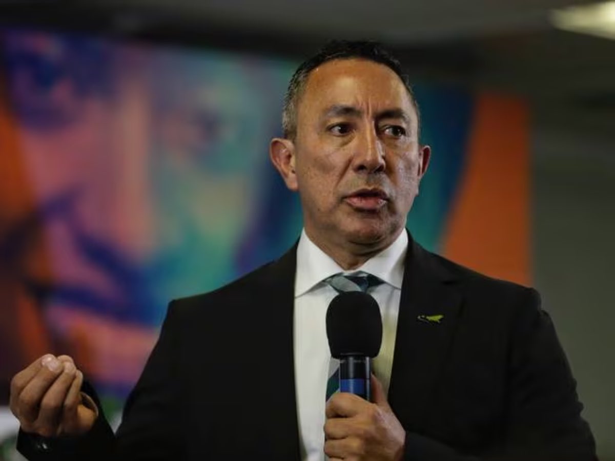 Santiago Alvarán tweet media